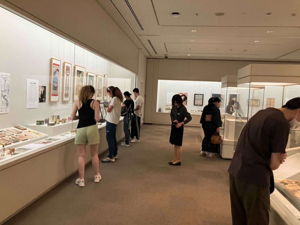 大阪くらしの今昔館での企画展関連講演に当社の文化資料室のスタッフが講演しました！